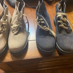 1 pair tan and 1 pair navy booties